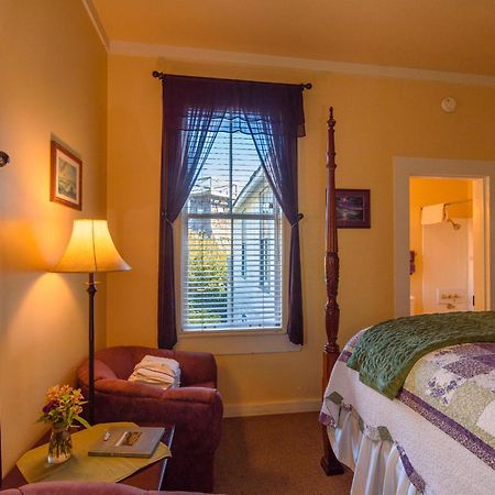 Nicholson House Inn & Spa Mendocino Exterior photo