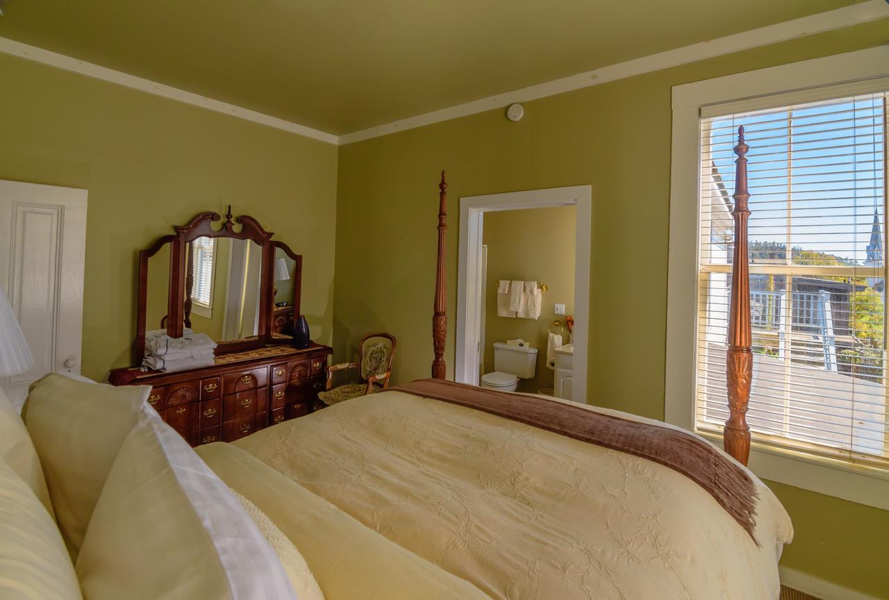 Nicholson House Inn & Spa Mendocino Exterior photo
