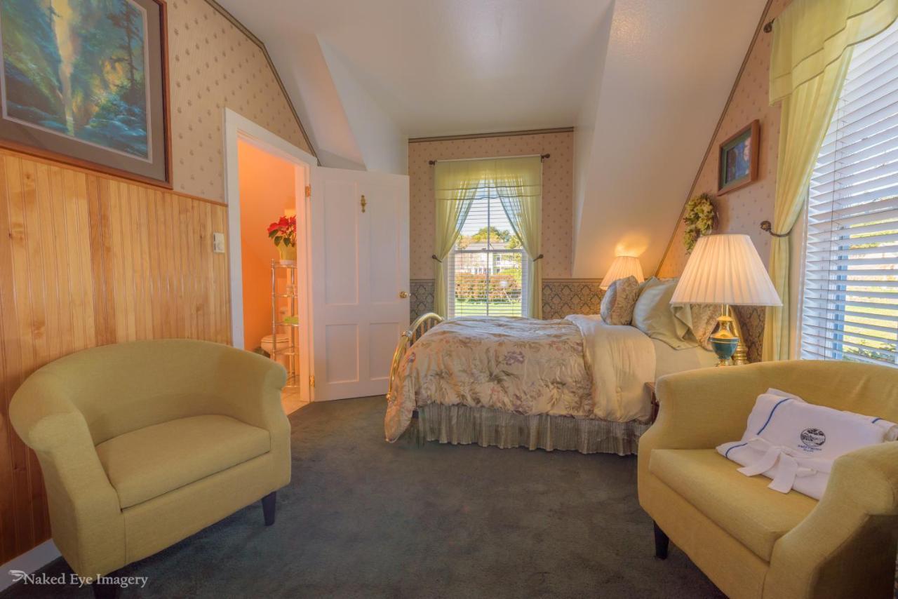 Nicholson House Inn & Spa Mendocino Exterior photo